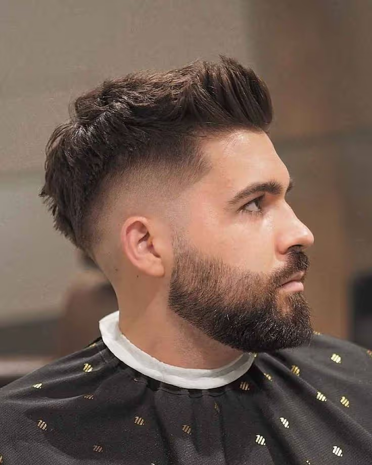 عکس 685d076e47f637b246ce3289_faux-hawk-haircut